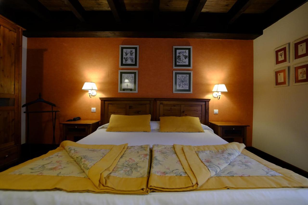 Hotel Pradas Ordesa Broto Exterior foto