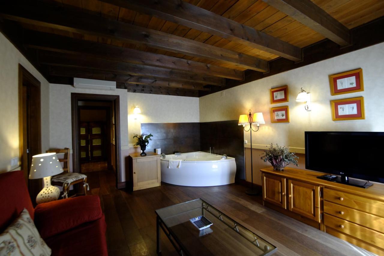 Hotel Pradas Ordesa Broto Exterior foto